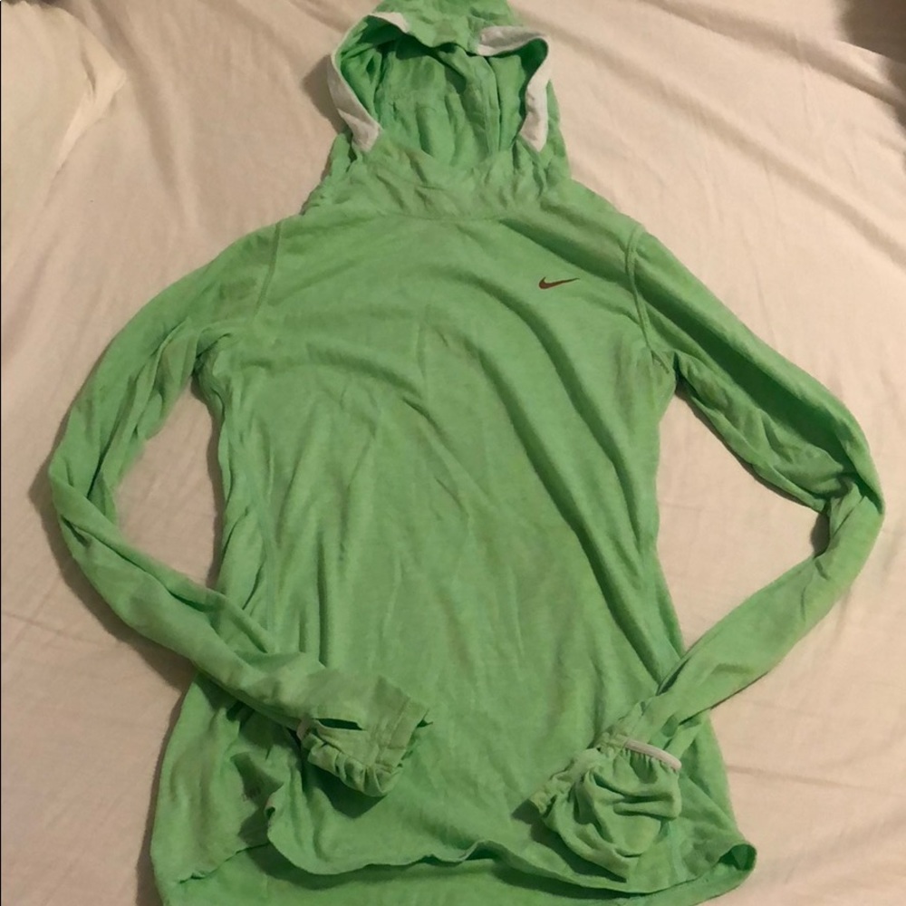 Lightweight Nike top